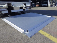 いすゞフォワードアルミウイング中型（4t）[写真29]