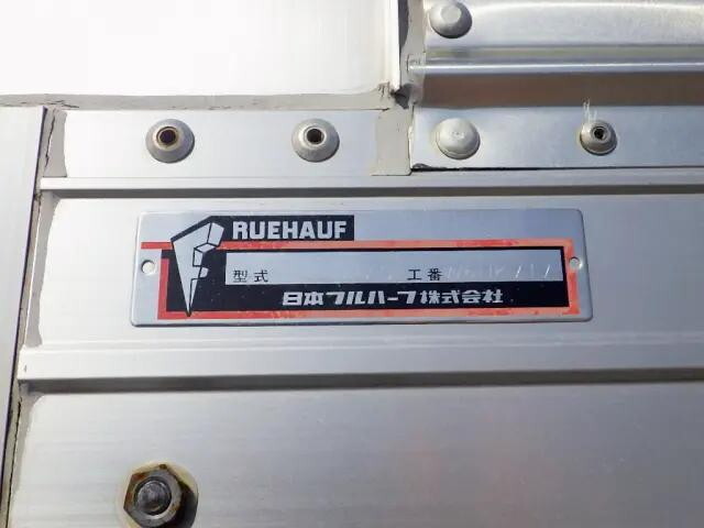 いすゞフォワードアルミウイング中型（4t）[写真38]