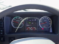 いすゞフォワードアルミウイング中型（4t）[写真40]