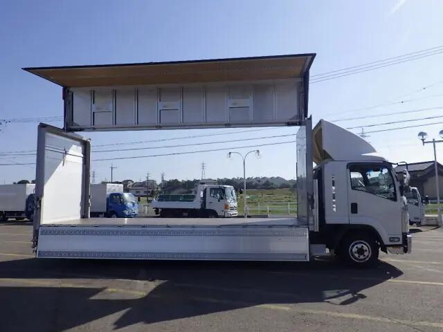 いすゞフォワードアルミウイング中型（4t）[写真04]