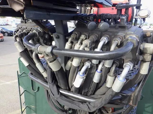 日野レンジャークレーン3段増トン（6t・8t）[写真16]