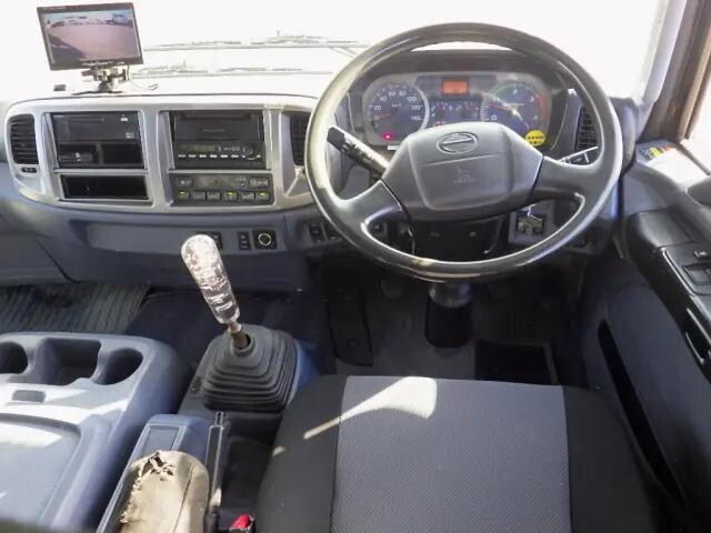 日野レンジャークレーン3段増トン（6t・8t）[写真21]