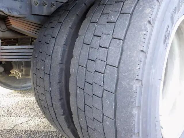 日野レンジャークレーン3段増トン（6t・8t）[写真30]