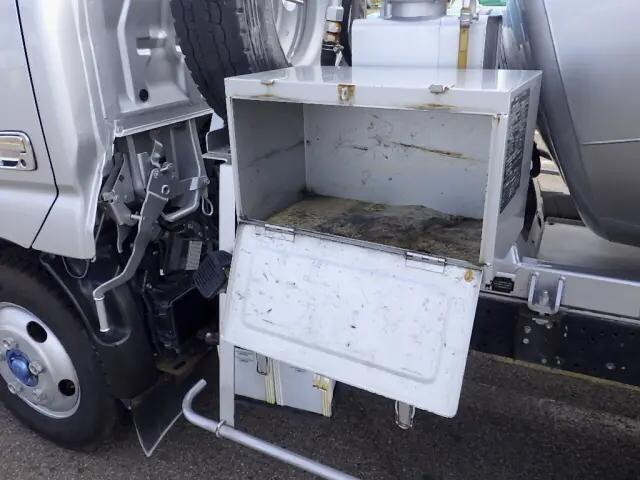 日野デュトロミキサー車（コンクリートミキサー）小型（2t・3t）[写真37]