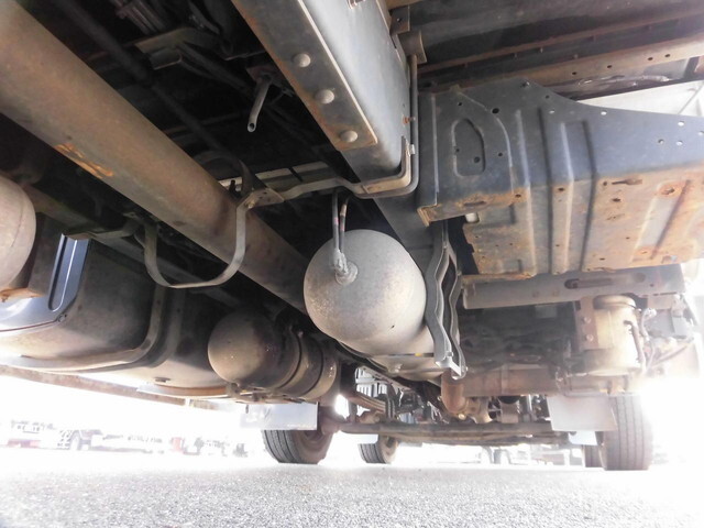 日野プロフィアアルミウイング大型（10t）[写真10]