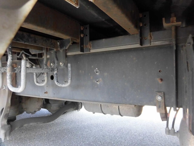 日野プロフィアアルミウイング大型（10t）[写真13]