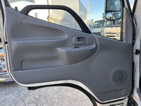 日野デュトロ冷凍車（冷蔵車）小型（2t・3t）[写真20]