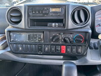 日野デュトロ冷凍車（冷蔵車）小型（2t・3t）[写真28]