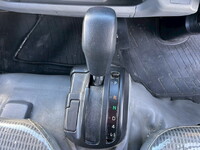 日野デュトロ冷凍車（冷蔵車）小型（2t・3t）[写真32]