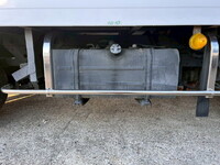 日野デュトロ冷凍車（冷蔵車）小型（2t・3t）[写真34]