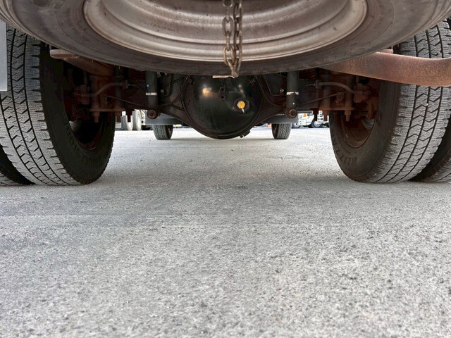 三菱ふそうキャンターアルミバン小型（2t・3t）[写真37]