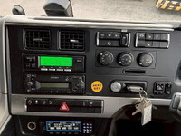 三菱ふそうスーパーグレート冷凍車（冷蔵車）大型（10t）[写真23]