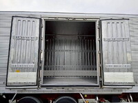 三菱ふそうスーパーグレート冷凍車（冷蔵車）大型（10t）[写真30]