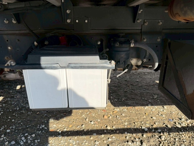 日野デュトロアルミウイング小型（2t・3t）[写真30]