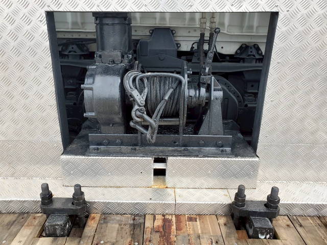 三菱ふそうスーパーグレートセルフローダー大型（10t）[写真10]