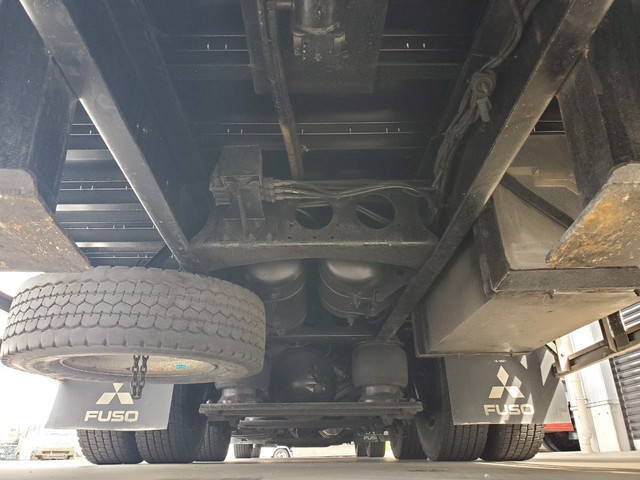 三菱ふそうスーパーグレートセルフローダー大型（10t）[写真27]