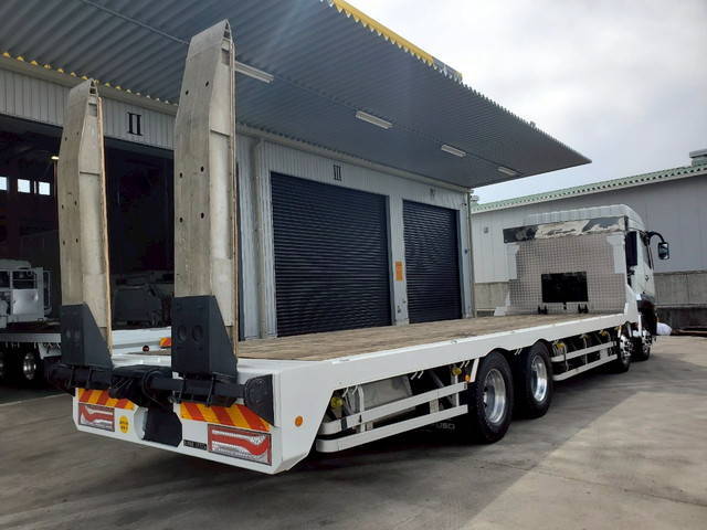 三菱ふそうスーパーグレートセルフローダー大型（10t）[写真04]