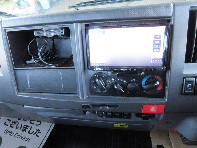 いすゞエルフセーフティローダー小型（2t・3t）[写真20]