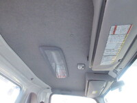 いすゞエルフセーフティローダー小型（2t・3t）[写真23]