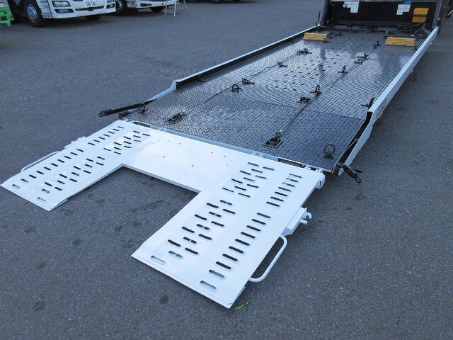 いすゞエルフセーフティローダー小型（2t・3t）[写真07]