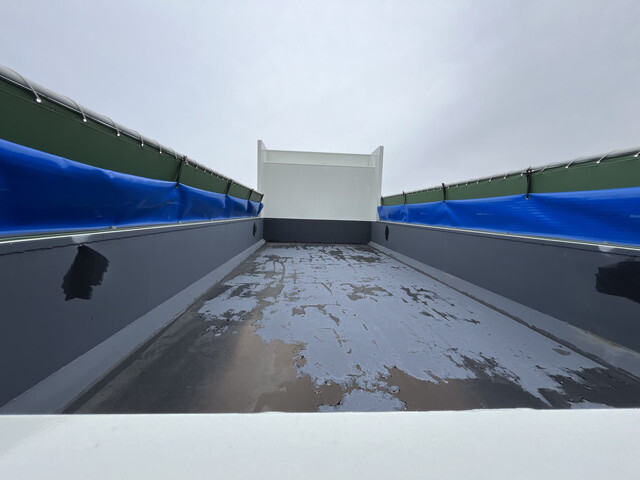 三菱ふそうスーパーグレートダンプ大型（10t）[写真10]