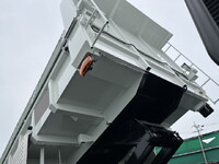 三菱ふそうスーパーグレートダンプ大型（10t）[写真08]