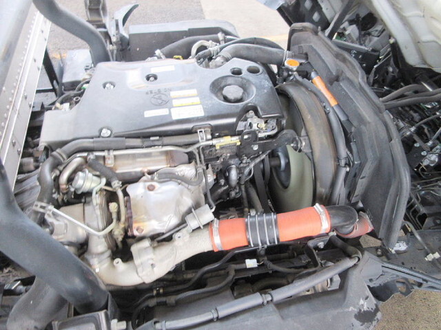 いすゞエルフアルミバン小型（2t・3t）[写真30]