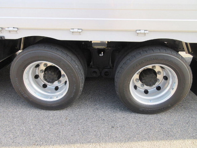 日野プロフィアアルミウイング大型（10t）[写真13]