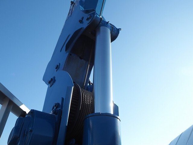 三菱ふそうキャンタークレーン5段小型（2t・3t）[写真10]