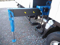 三菱ふそうキャンタークレーン5段小型（2t・3t）[写真08]