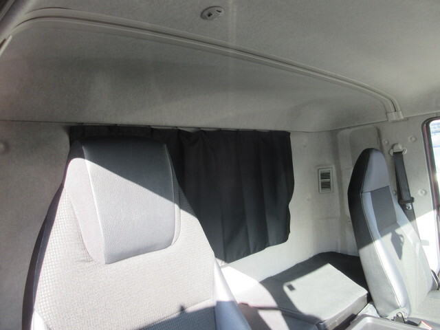 三菱ふそうファイターアルミウイング中型（4t）[写真11]