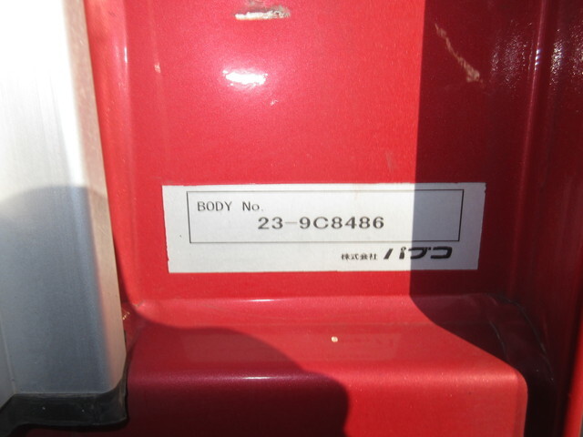 三菱ふそうファイターアルミウイング中型（4t）[写真24]