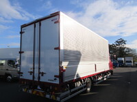 三菱ふそうファイターアルミウイング中型（4t）[写真05]