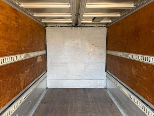 いすゞエルフアルミウイング小型（2t・3t）[写真14]