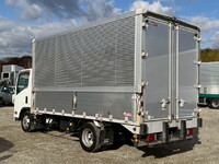 いすゞエルフアルミウイング小型（2t・3t）[写真05]