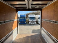 いすゞエルフアルミウイング小型（2t・3t）[写真10]