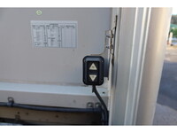 いすゞフォワードアルミウイング中型（4t）[写真24]