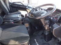 日野レンジャー幌ウイング中型（4t）[写真15]