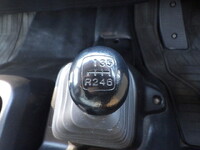 日野レンジャー幌ウイング中型（4t）[写真22]