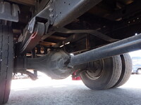 日野レンジャー幌ウイング中型（4t）[写真25]