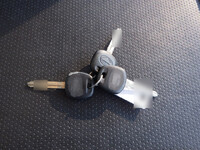 日野レンジャー幌ウイング中型（4t）[写真39]