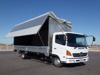 日野レンジャー幌ウイング中型（4t）[写真07]