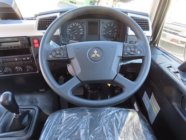 三菱ふそうファイターミキサー車（コンクリートミキサー）中型（4t）[写真18]