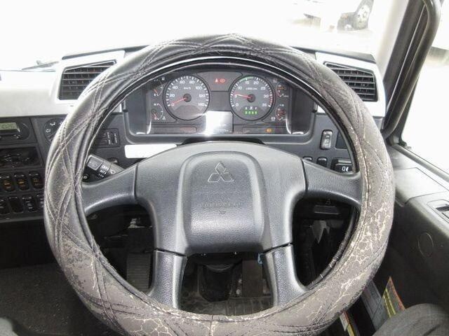 三菱ふそうファイターアルミウイング中型（4t）[写真33]