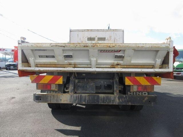 日野レンジャーダンプ中型（4t）[写真06]