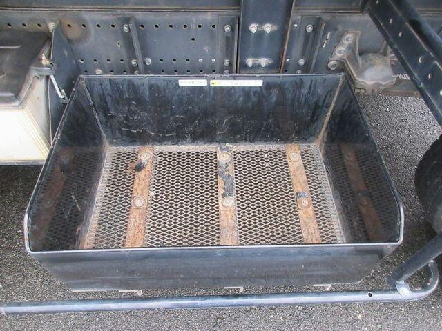 いすゞフォワードコンテナ専用車中型（4t）[写真19]