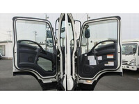 いすゞフォワードコンテナ専用車中型（4t）[写真30]