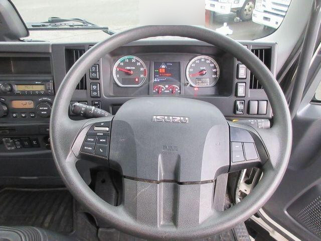 いすゞフォワードコンテナ専用車中型（4t）[写真33]