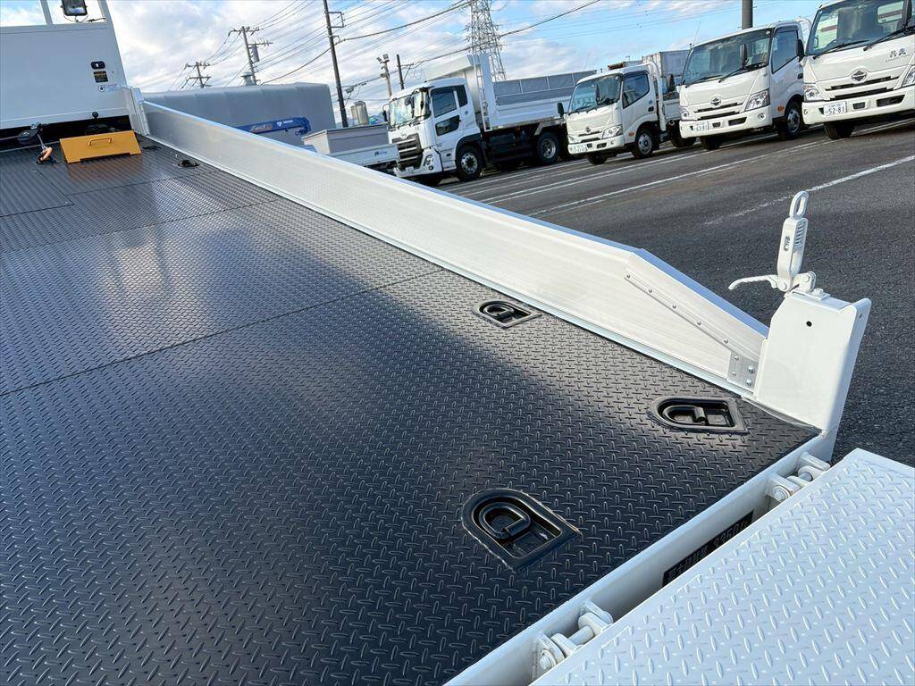 日野デュトロセーフティローダー小型（2t・3t）[写真12]