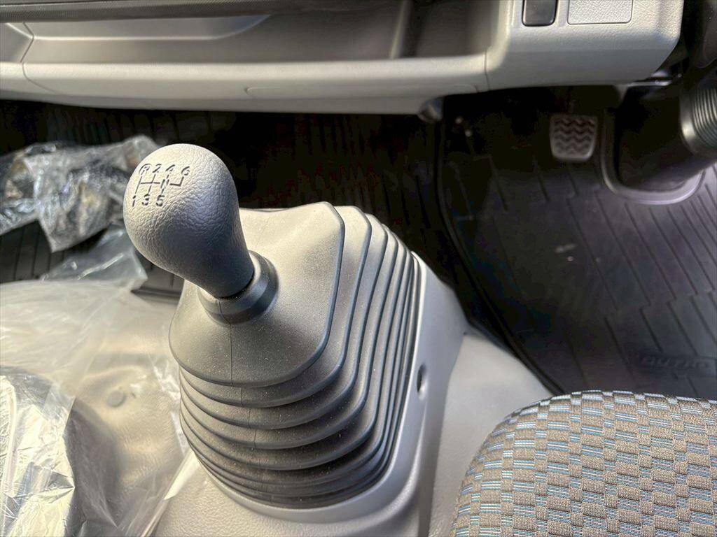 日野デュトロセーフティローダー小型（2t・3t）[写真23]